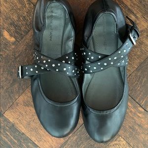 Adrienne Vittadini Criss Cross Buckle Flats